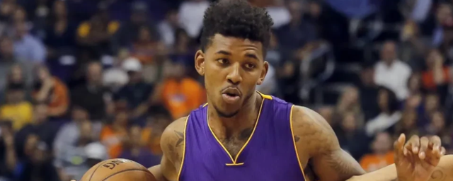 短短两年升 短短两年升